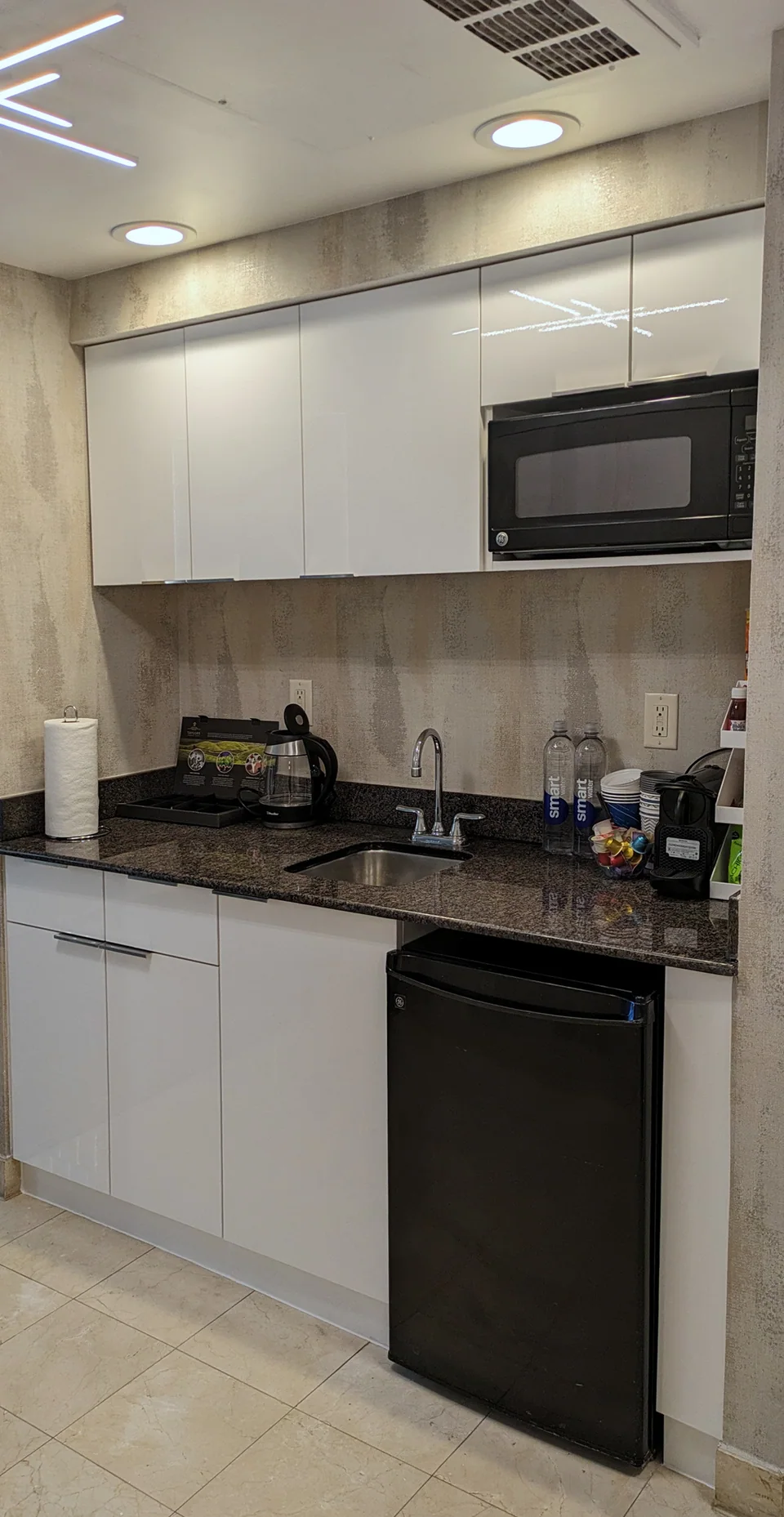 Kitchen Cabinet Finishing